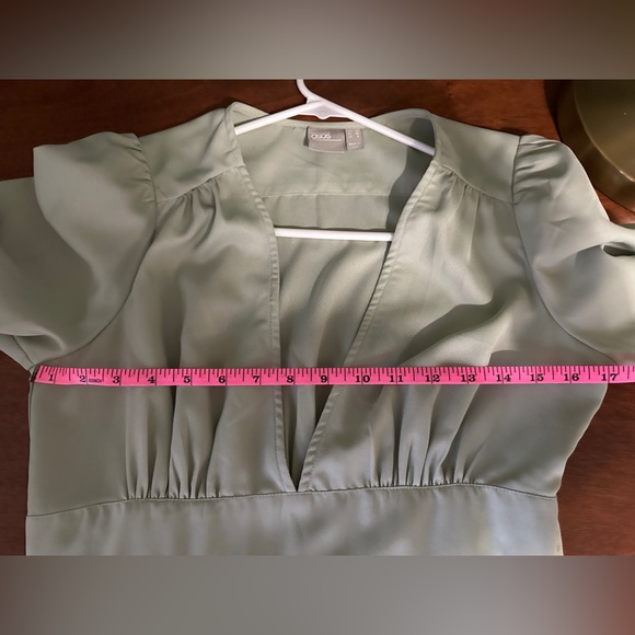 Elegant Sage Green Maxi Dress - NWOT - Never Worn - Picture 6 of 6